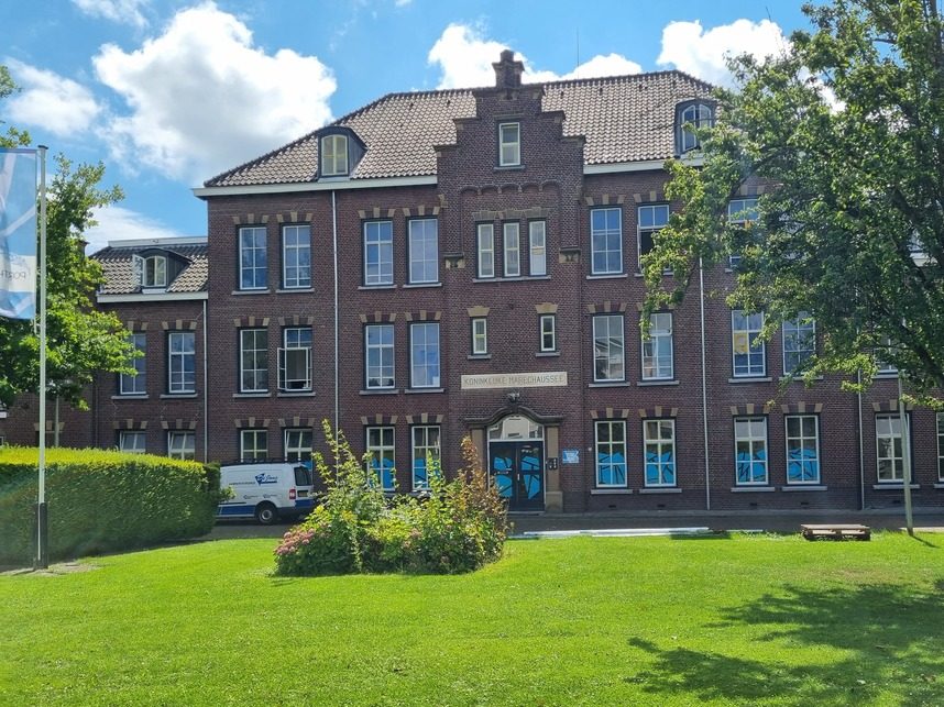 hoofdgebouw locatie maastricht scharnerweg